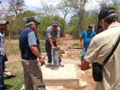 Dotación de agua potable a las comunidades indígenas guaraníes de El Espino y El Carmen, en el Chaco Boliviano